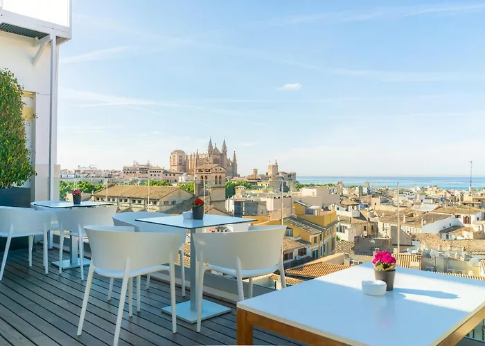 Hoteles en Palma de Mallorca centro: Encuentra tu alojamiento ideal en el corazón de la ciudad