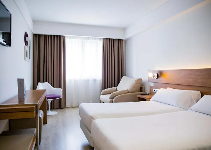 Descubre los mejores hoteles de tres estrellas en Santiago de Compostela