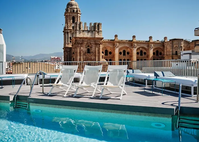 Encuentra tu refugio de relax en Málaga: Los mejores hoteles con jacuzzi