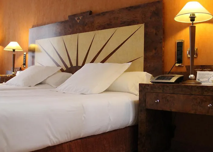 Hoteles en Oropesa del Mar, Playa Morro de Gos: Descubre los mejores alojamientos cerca del mar